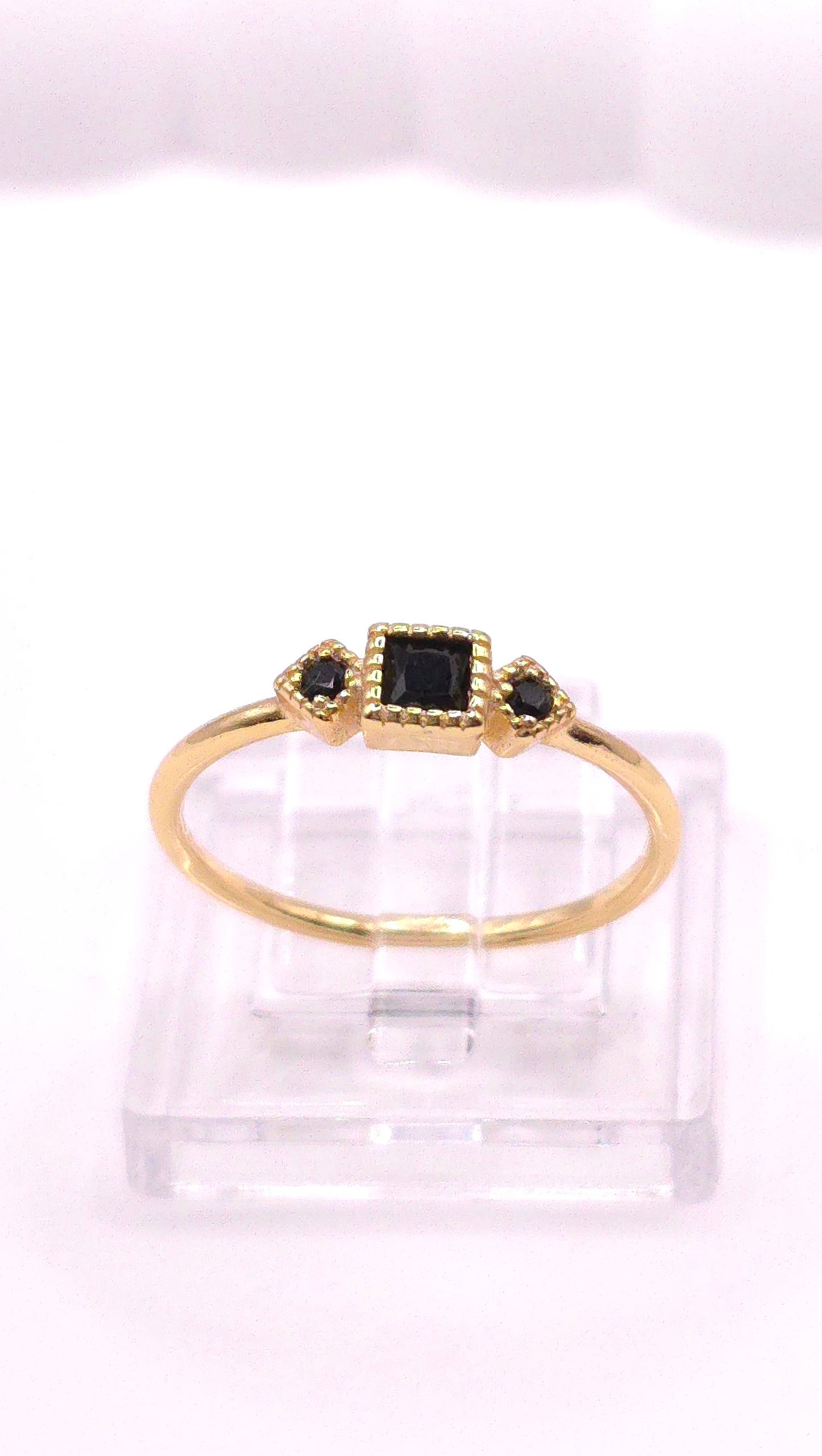 Anillo Ninfa negro
