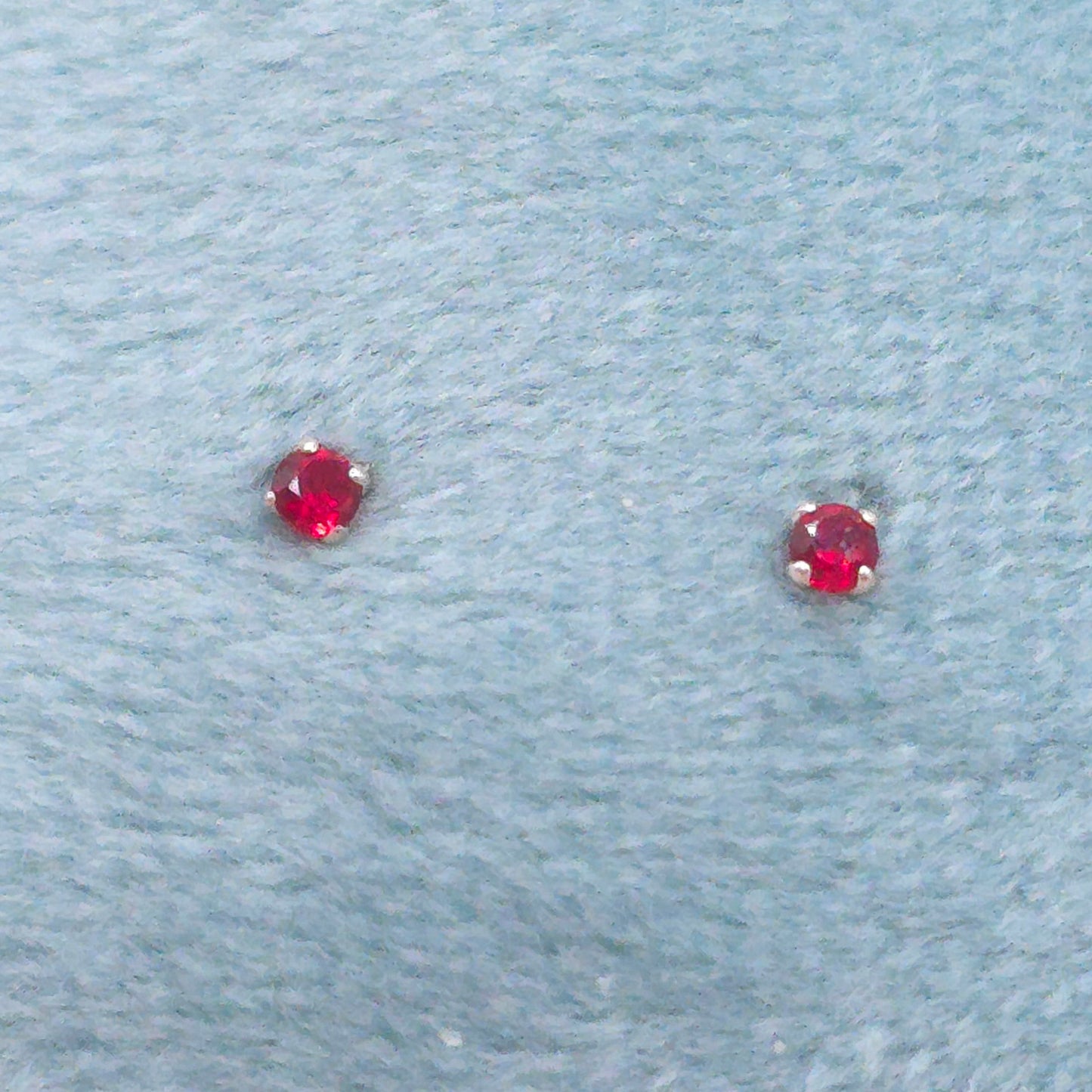 Pendientes mini circonita