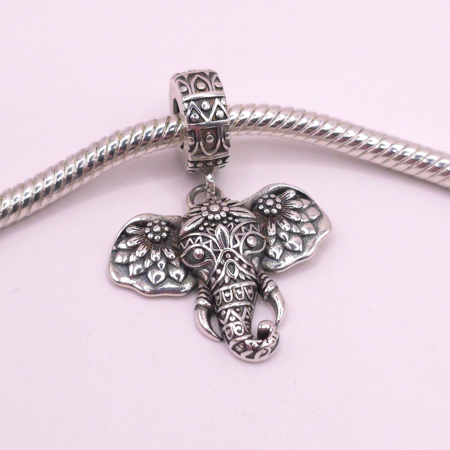 Charm elefante zen