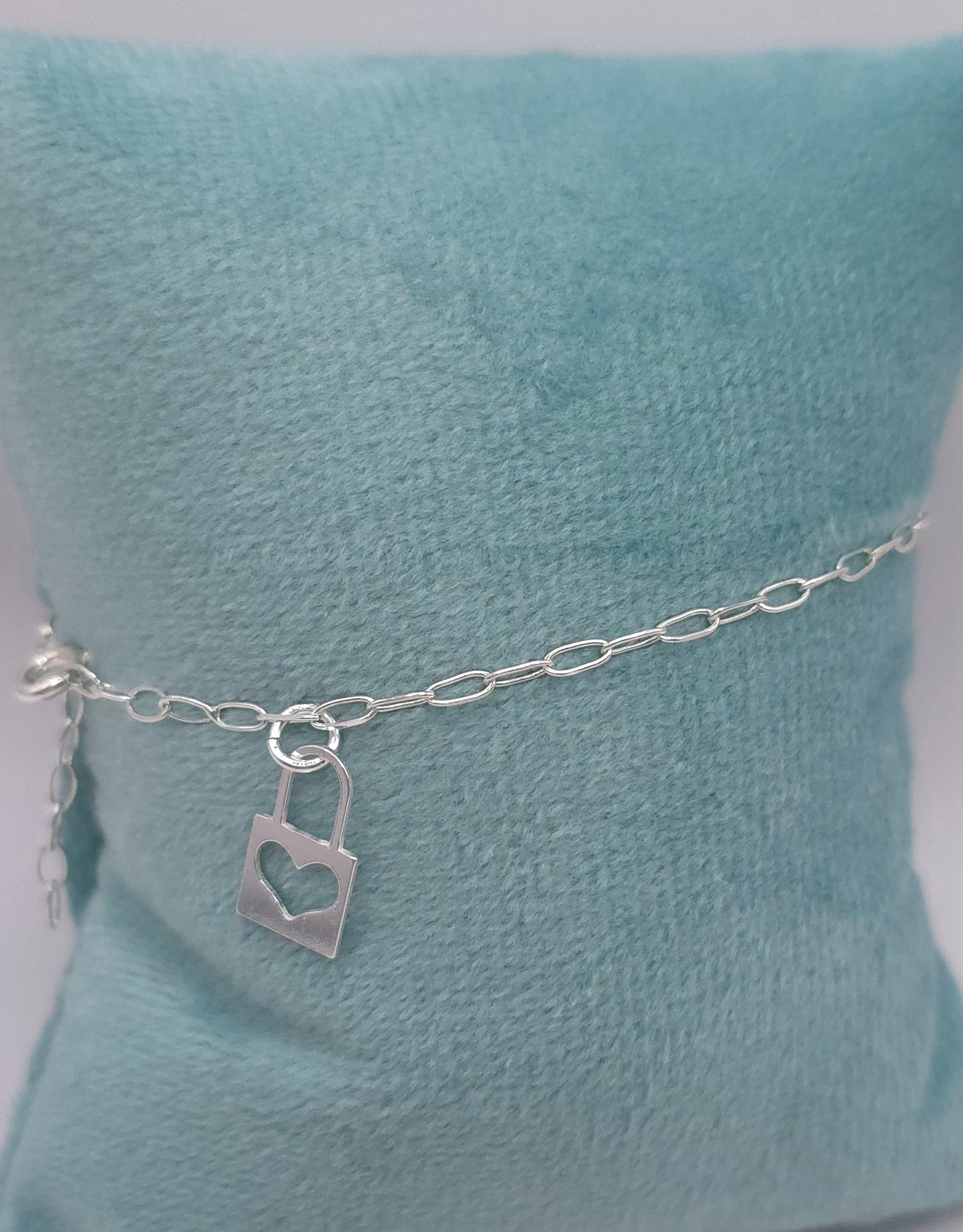 Pulsera Isis