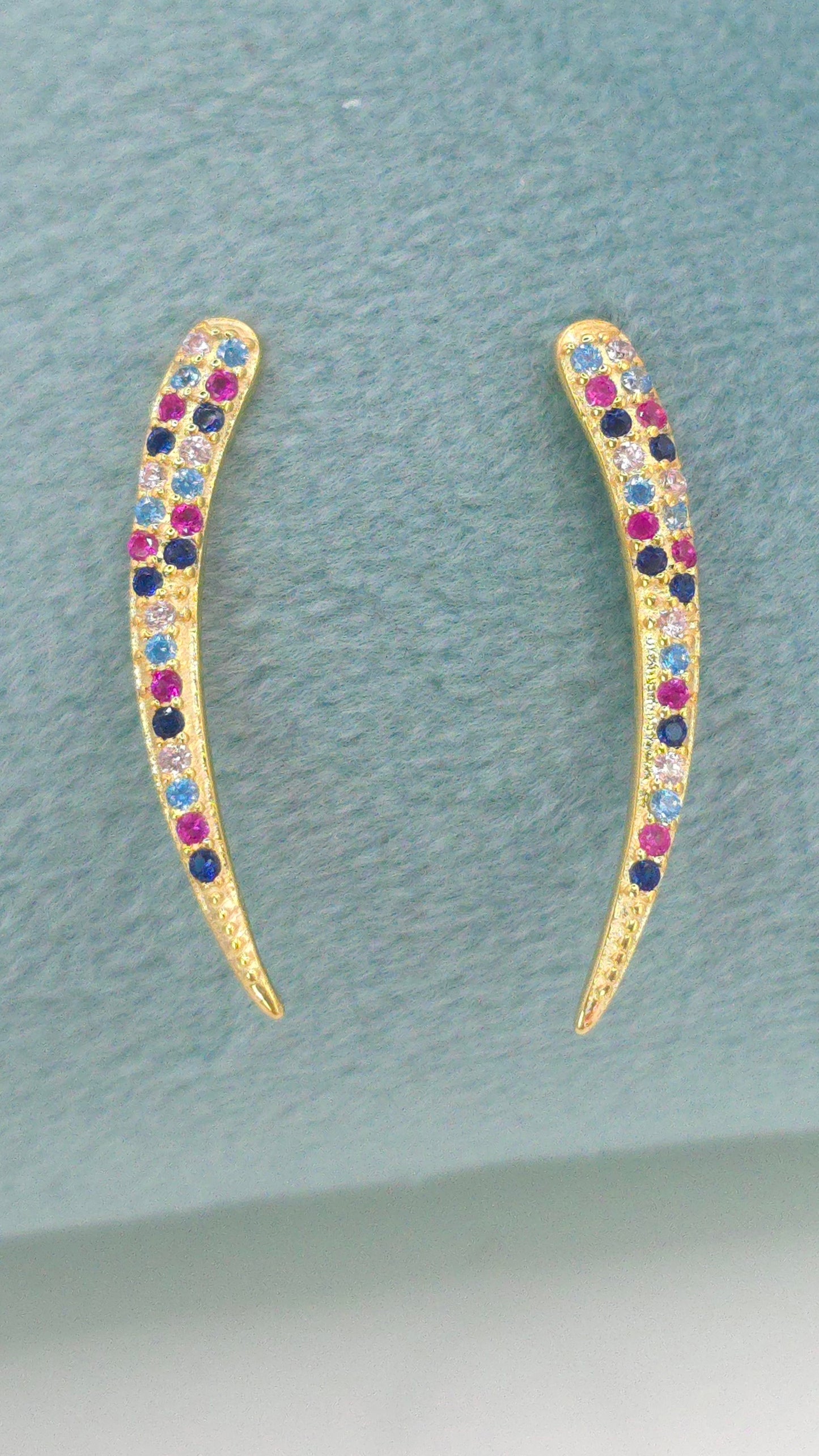 Pendientes Hathor