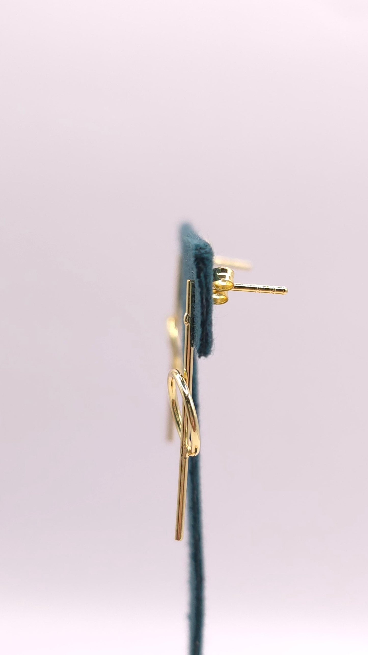 Pendientes Némesis