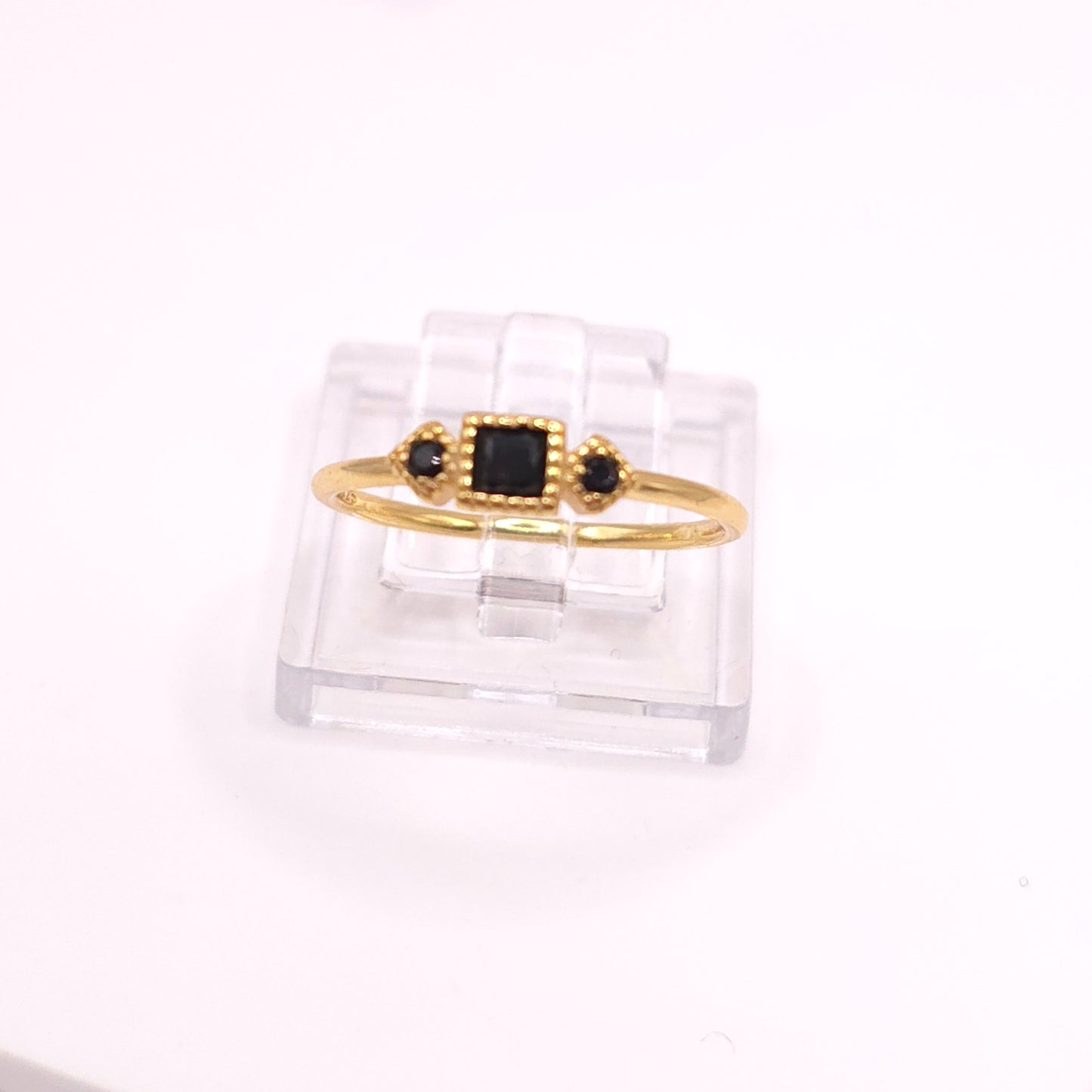 Anillo Ninfa negro
