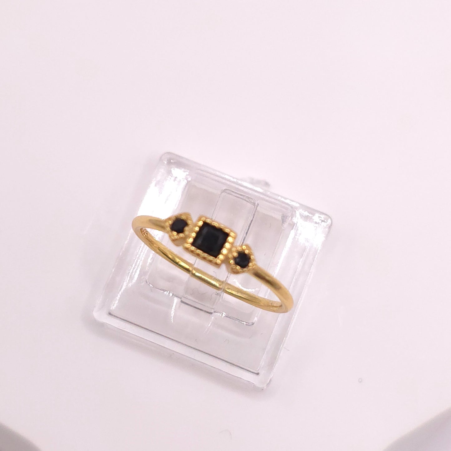 Anillo Ninfa negro