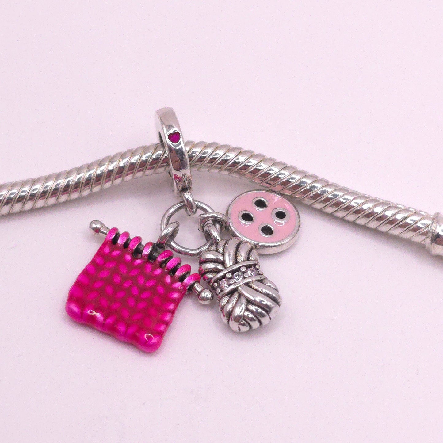 Charm Tejiendo🚨 Última unidad