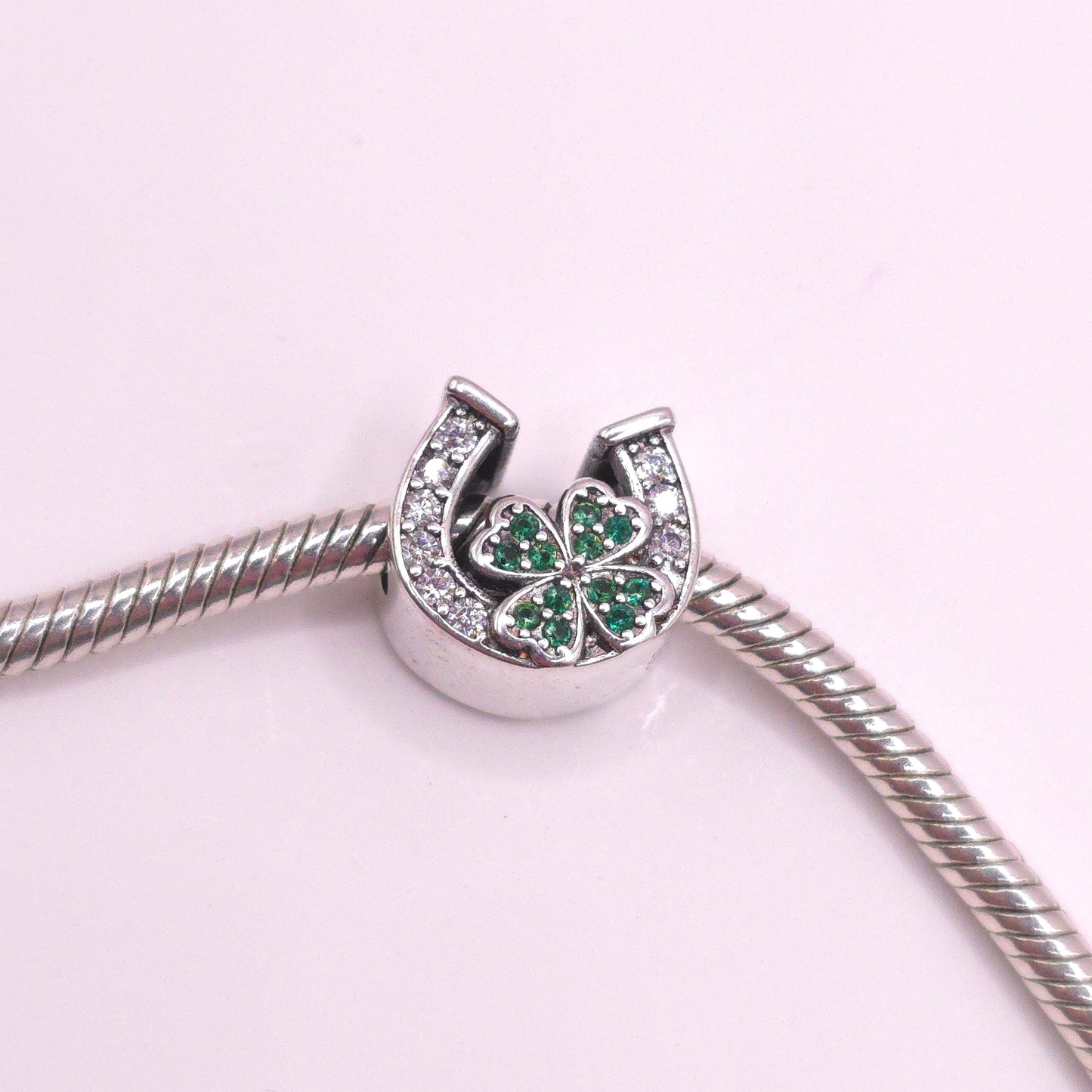 Charm Herradura de la suerte🚨 Última unidad