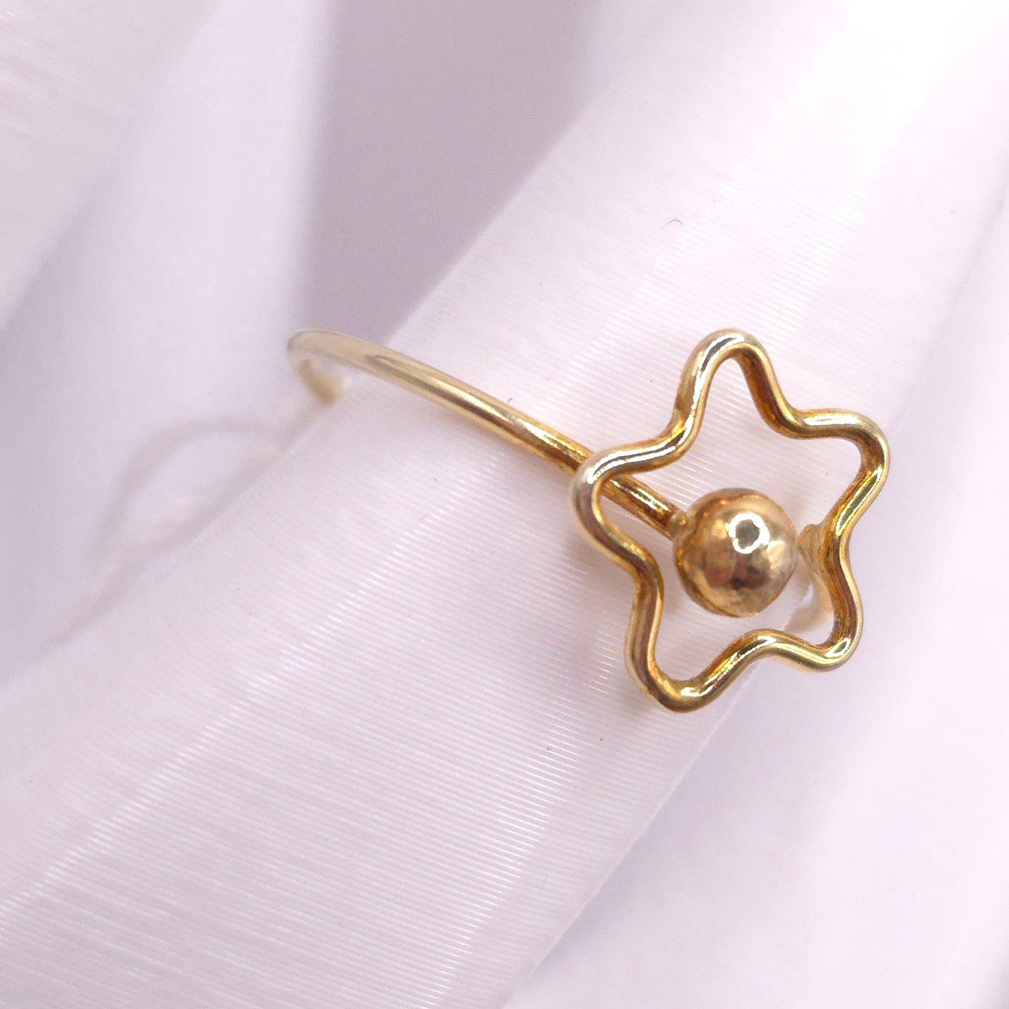 Anillo estrella-🚨 Última unidad