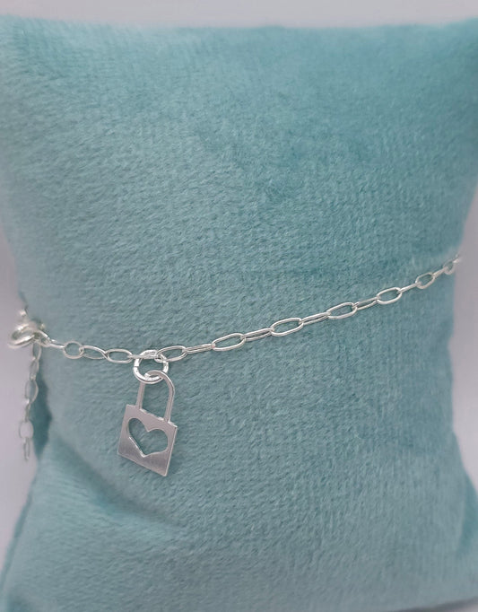 Pulsera Isis