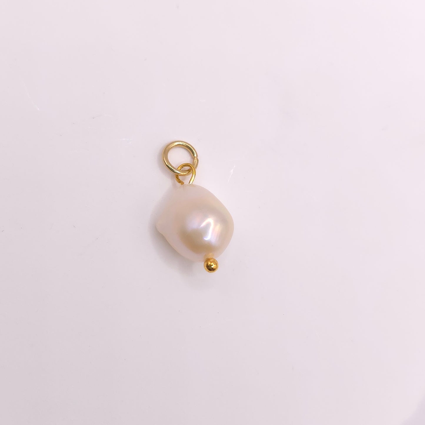 Charm Perlada