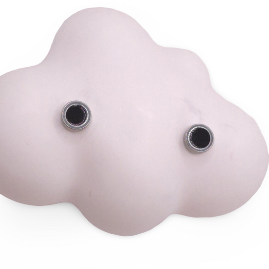 Pendientes Titan