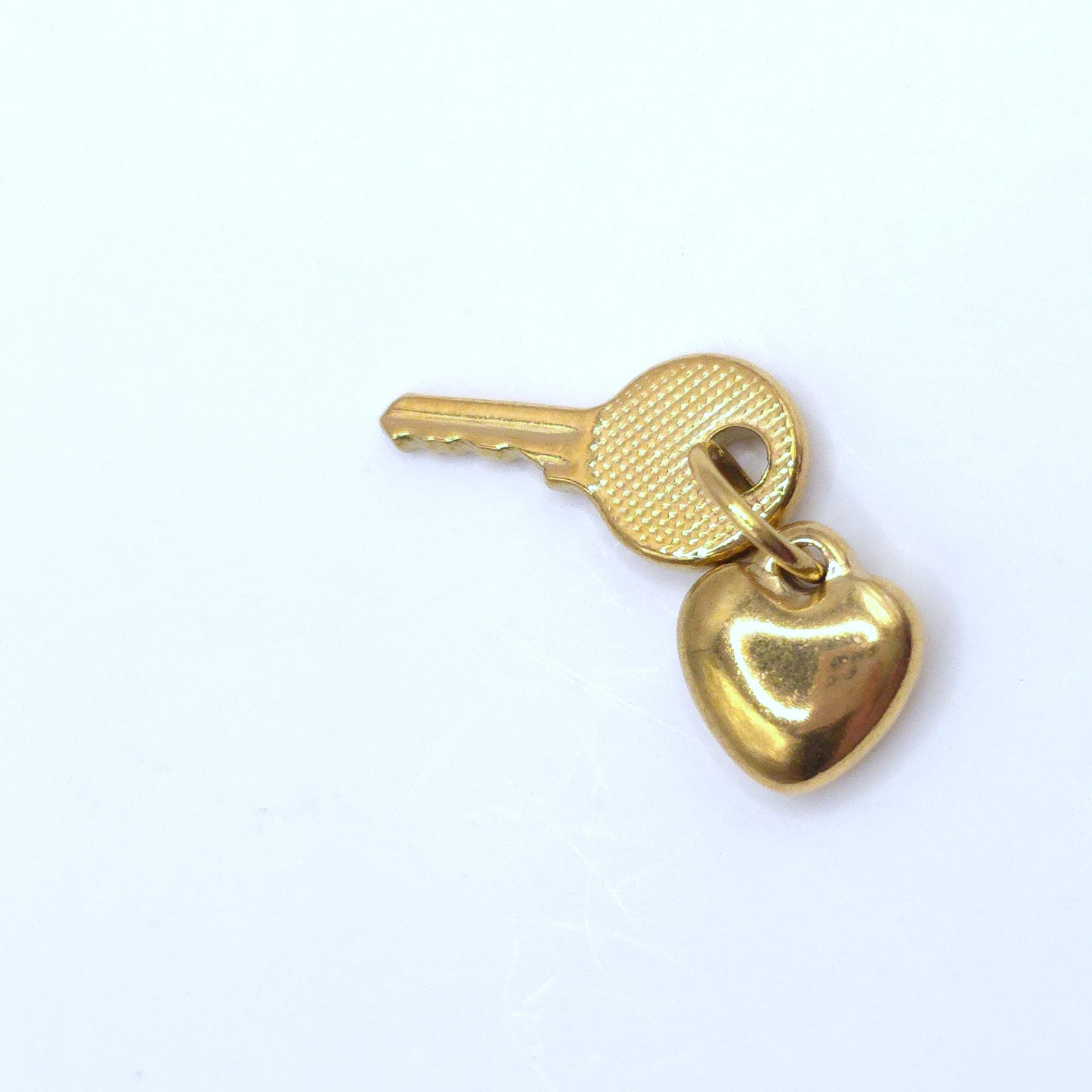 NOVEDAD! Colgante amor bajo llave