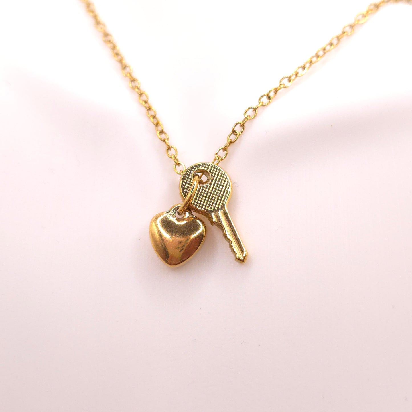 NOVEDAD! Colgante amor bajo llave