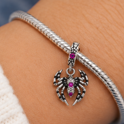 Charm Araña