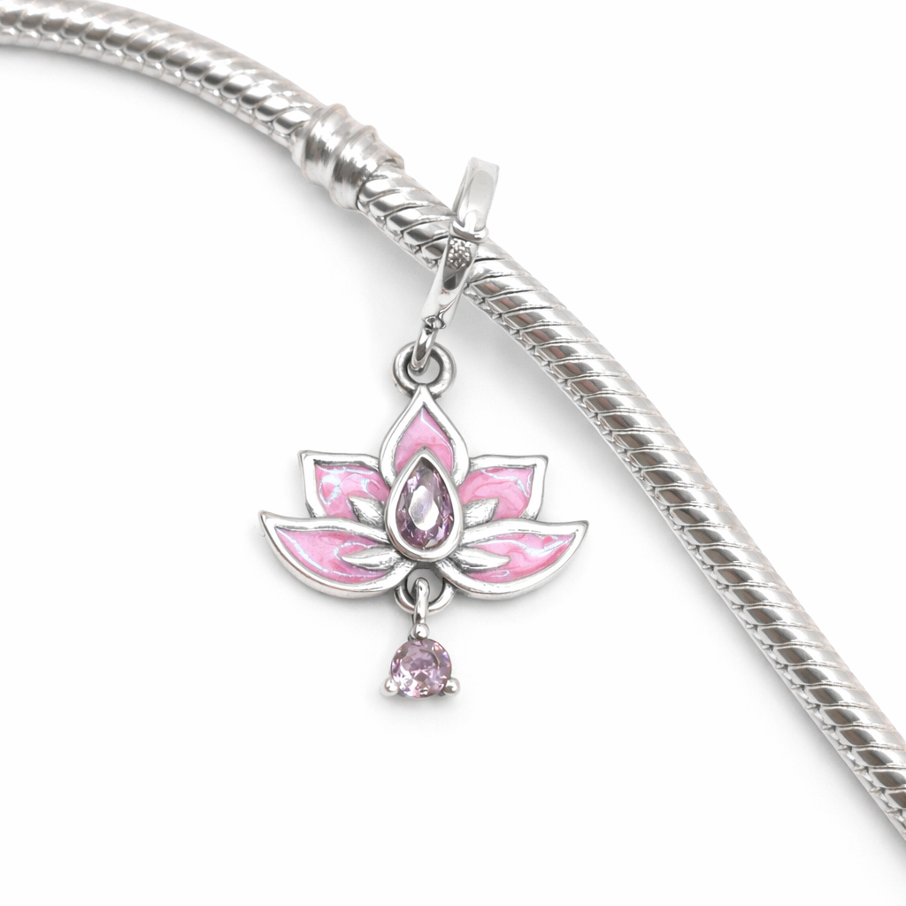 Charm Flor de Loto